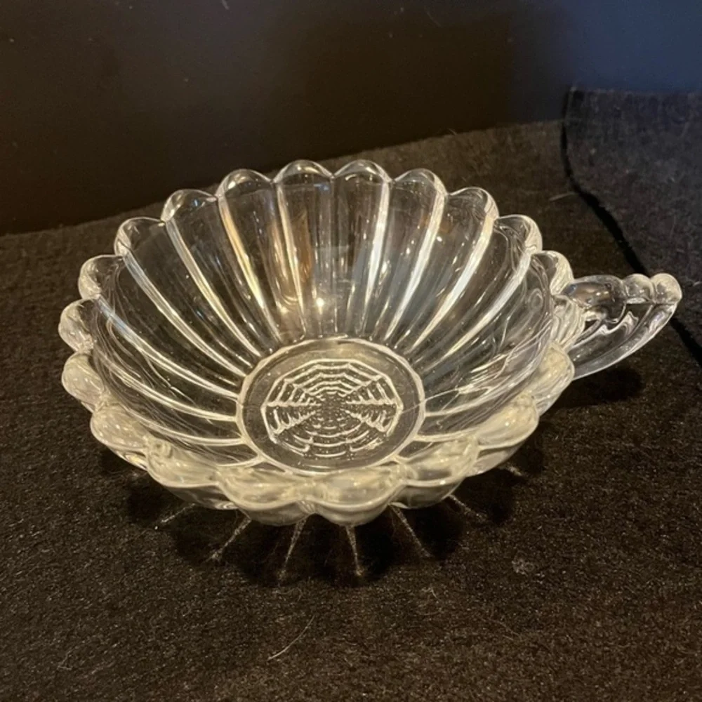 Vintage Manganese UV Reactive Glass Single Handle Bowl Dish
